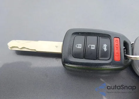 2013 Honda Accord Lx z USA, uszkodzony, nr VIN 1HGCR2F39DA260494